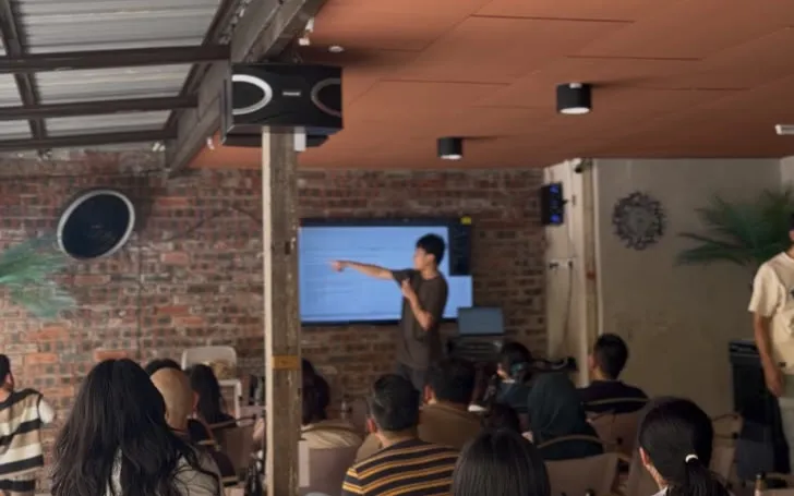 Sesi latihan dan bengkel